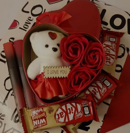 Romantic Bear Rose Gift Showpiece – Valentine’s Day Special Love Gift